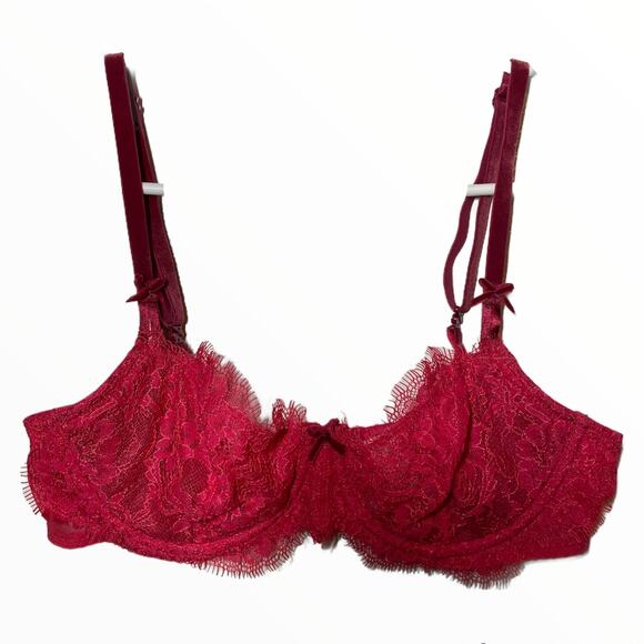 Victoria's Secret Dream Angels Push-Up Bra Without Padding Lace Velvet Red 34B - Picture 2 of 5